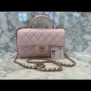 ❌SOLD❌Chanel 21p Pink Mini Top Handle
